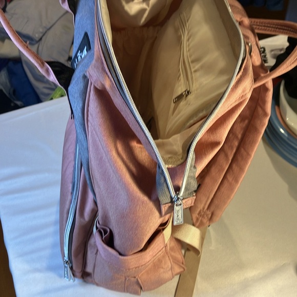 Hafmall Brown & Gray backpack diaper bag. Very Good to Excellent Condition. - Picture 5 of 14